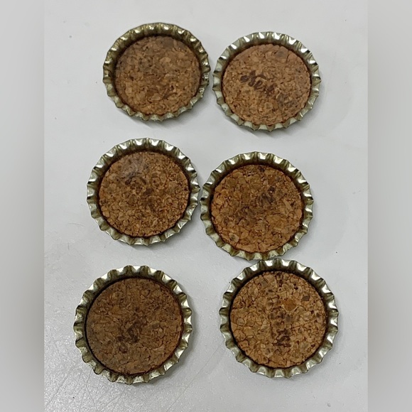 Antique Unused Cork Lined NESBITT’S ORANGE DRINK Soda Bottle Caps (lot of 6) - Picture 5 of 8